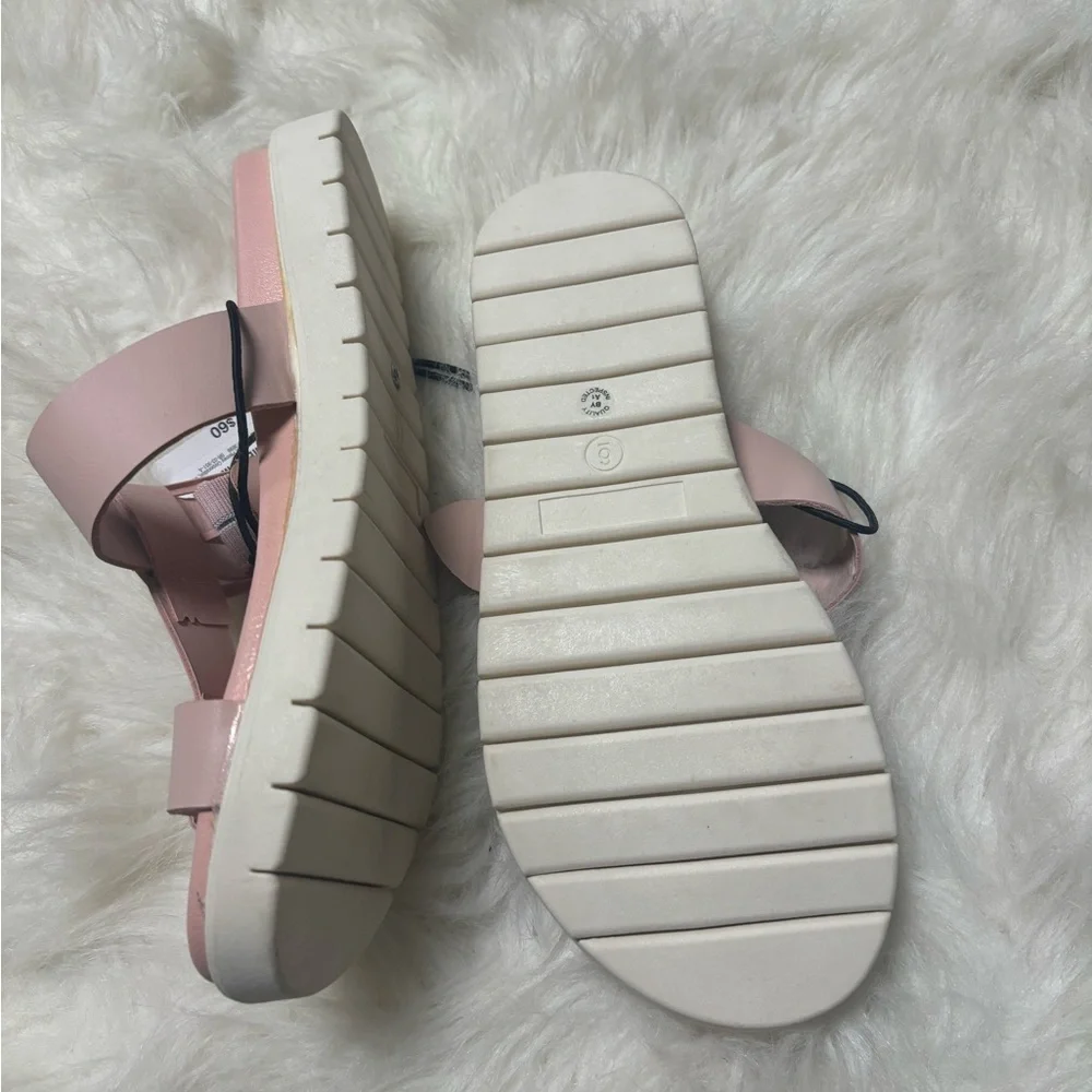 NEW Stylus Light Pink Strappy Platform Sandals size 6